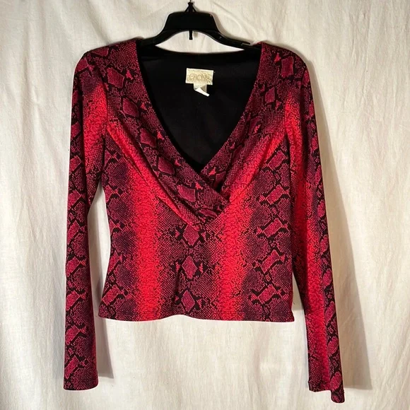 Cache Red Python Print Top - Picture 1 of 8